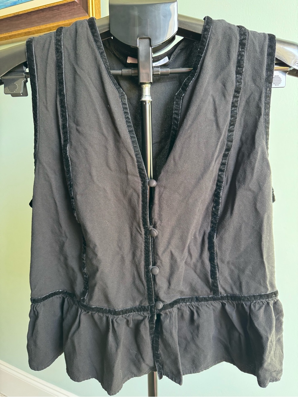 FRAME Velvet Trim Peplum Sleeveless Button Front Blouse in Noir Size Large